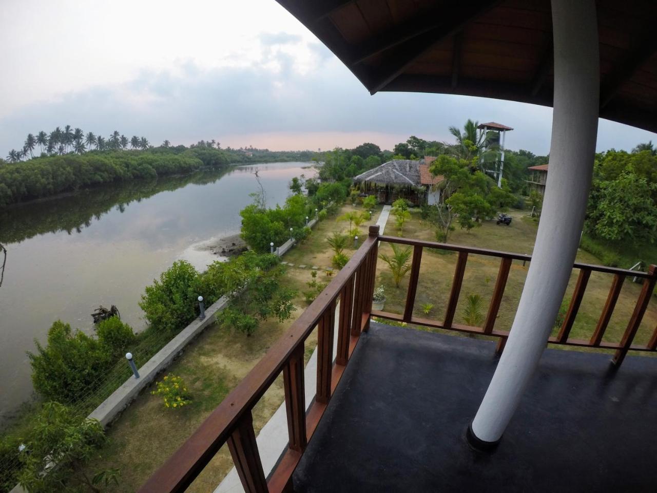 Pearl Cave Cabanas & Resturant Tangalle Exterior photo